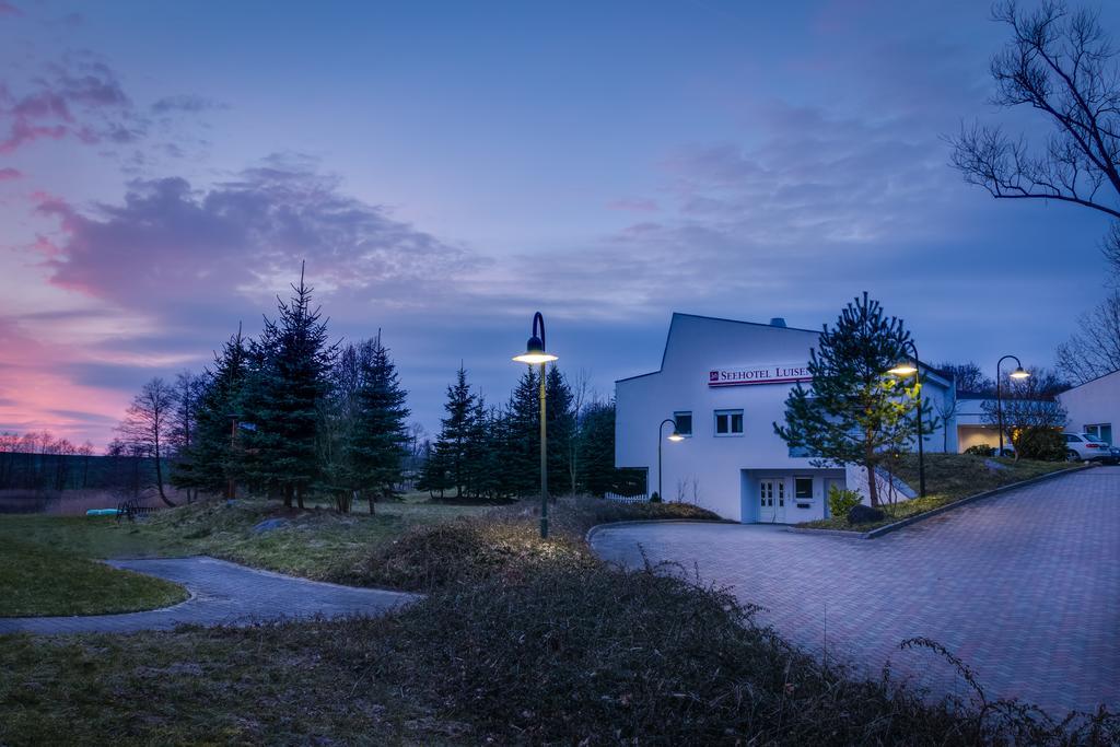 Seehotel Luisenhof Falkenhagen  Exteriör bild
