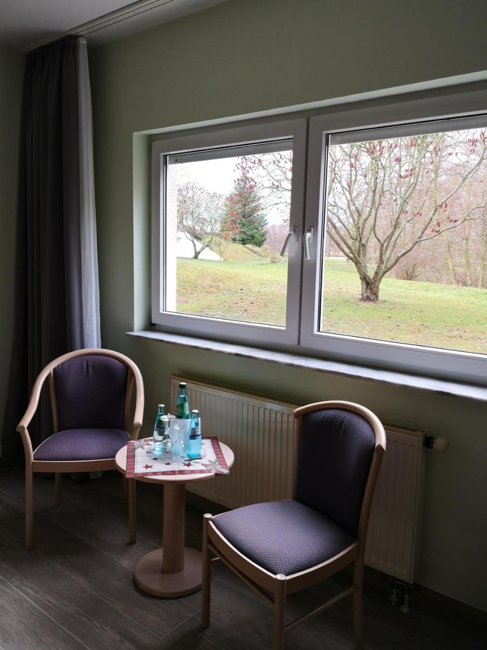 Seehotel Luisenhof Falkenhagen  Exteriör bild